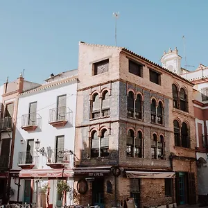 La Covacha Del Pintor Carmona (Seville)